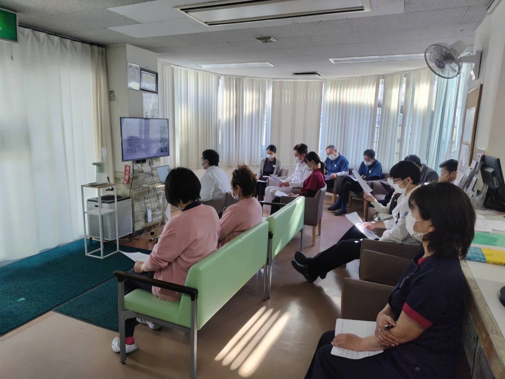 南浜ファミリークリニックでのSDHカンファレンス